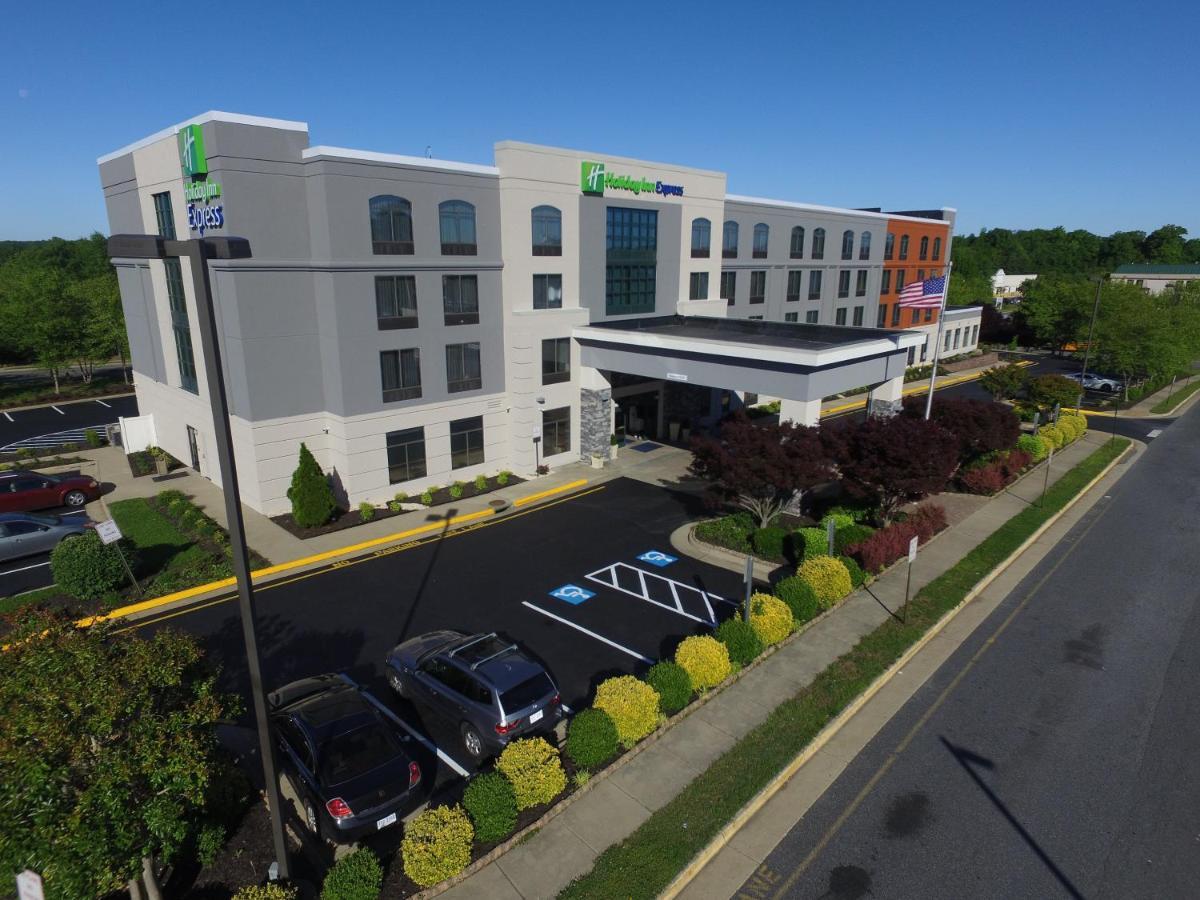 Holiday Inn Express Quantico - Stafford By Ihg Exterior foto